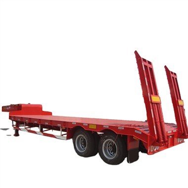 Remorcă pentru camion cu mai multe axe